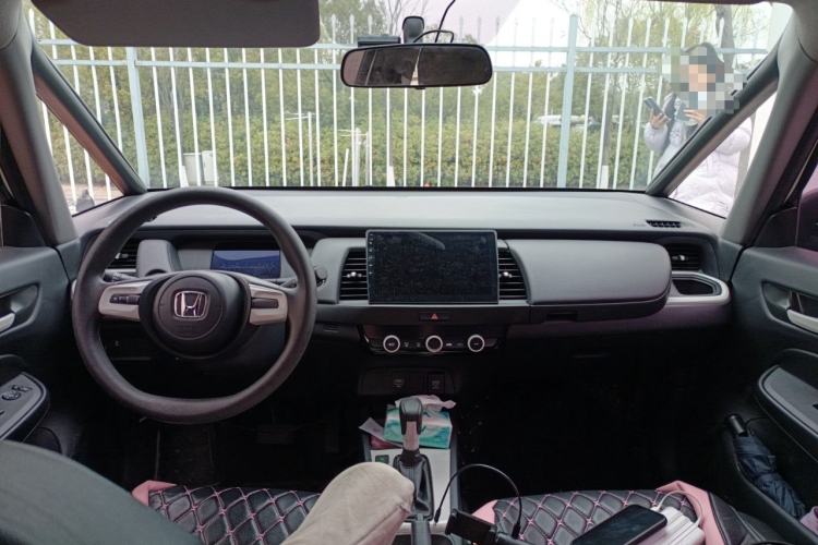 Used Honda Fit 2021 1.5L CVT Trend Edition Center Console