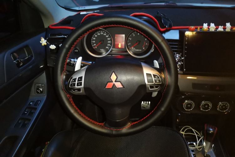 Used Mitsubishi Lancer EX 2012 Chasing Edition 1.8L CVT Luxury Model Steering Wheel