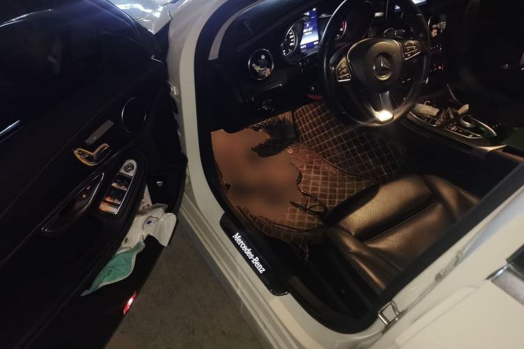 Used Mercedes-Benz C-Class 2017 C 200 L Sport Edition Driver Seat