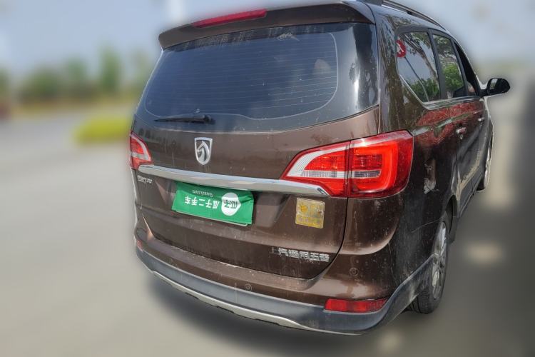 Used Baojun 730 2016 1.5L Manual Comfort Version 7 Seats China V Emission Standard Rear Right 45 Deg