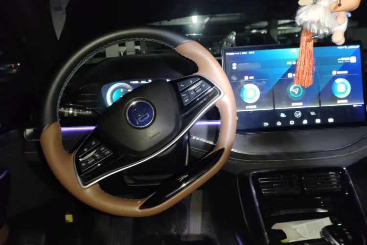 Used BYD Tang New Energy 2021 DM 2.0T Four-Wheel Drive High-Performance Flagship Model
