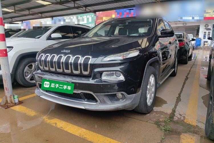 Used Jeep Cherokee 2016 2.4L Professional Edition Guazi used car, China used car export, Used car for sale, Used  cars, Cheapest cars for sale