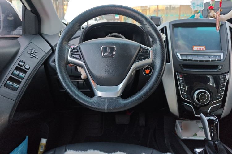 Used Luxgen U6 SUV 2014 1.8T ZhiZun Model
