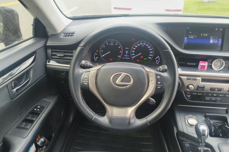 Used Lexus ES 2014 250 Elite Edition