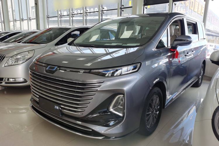 Used Bestune M9 2023 2.0T Prestige Edition