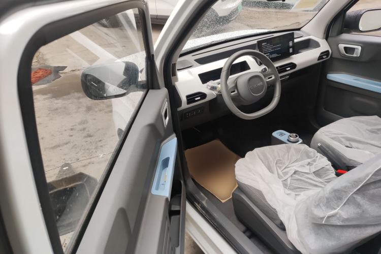 Used Geely Galaxy Panda 2024 Panda Mini 200km Endurance Bear