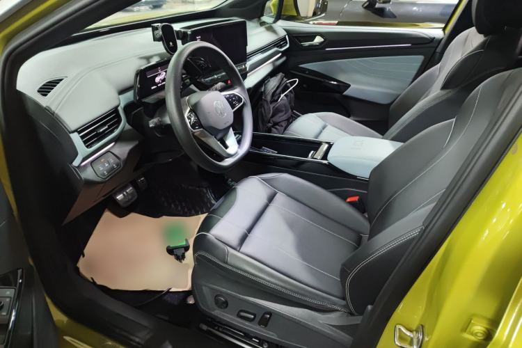 Used Volkswagen ID.4 X 2021 Pure+ Long-Range Edition Driver Seat