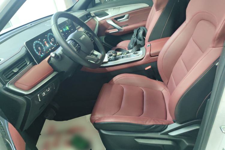 Used JETOUR X70 PLUS 2023 1.5T DCT Ziqiang PRO+ 7-Seater
