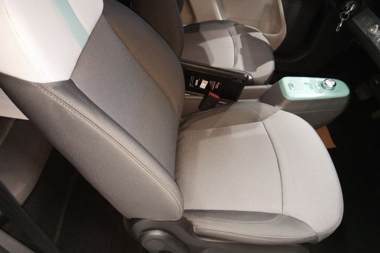 Used CHANGAN NEVO Lumin 2022 155 km – Refreshingly Sweet Edition
