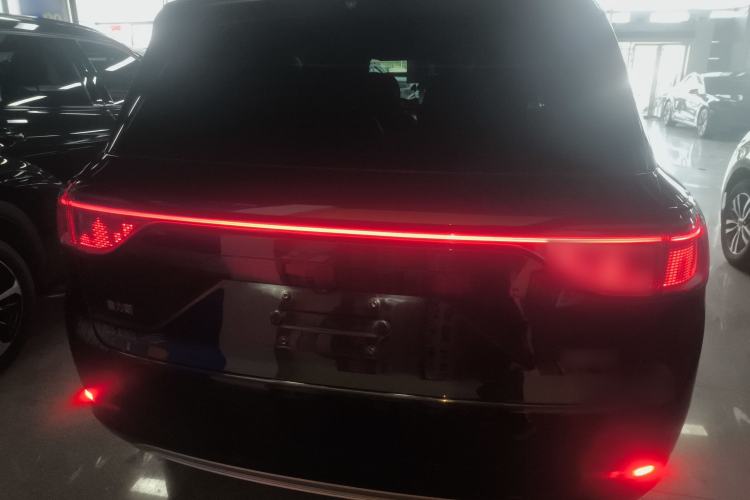 Used Hima AITO M9 2024 Range-Extended Max Edition 42 kWh 6-Seater Version Rear