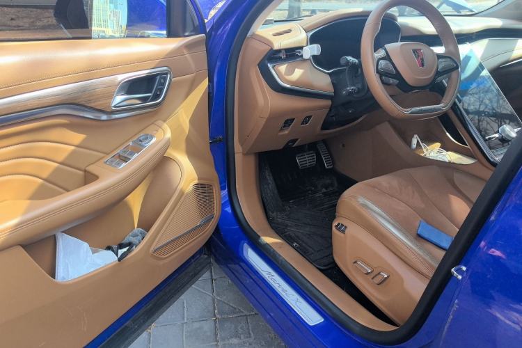 Used Roewe MARVEL X 2018 Rear-Drive Model Interior 3