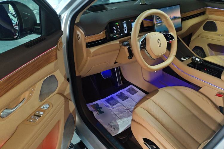 Used Hima AITO M7 2024 1.5T Intelligent Drive 4x4 Max Edition 6 Seats Driver Seat