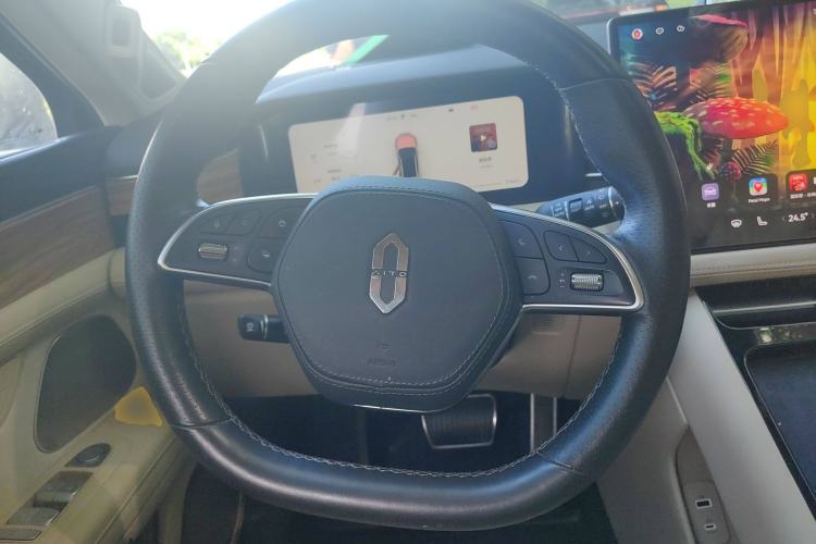 Used Hima AITO M5 2022 Pure Electric All-Wheel-Drive Performance Edition Steering Wheel