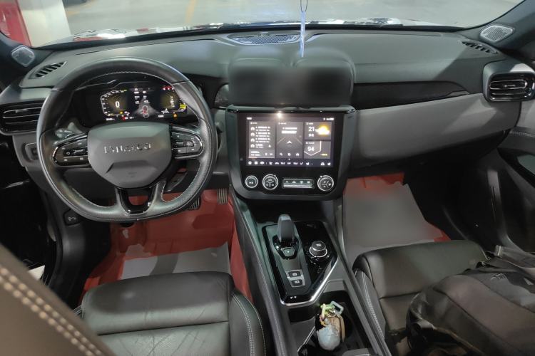 Used Lynk & Co 03 2022 2.0TD DCT JingPro Center Console