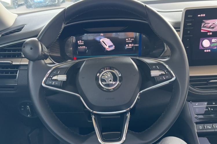 Used Skoda Kodiaq 2022 Restyled TSI330 7-Seater Two-Wheel-Drive Luxury Edition