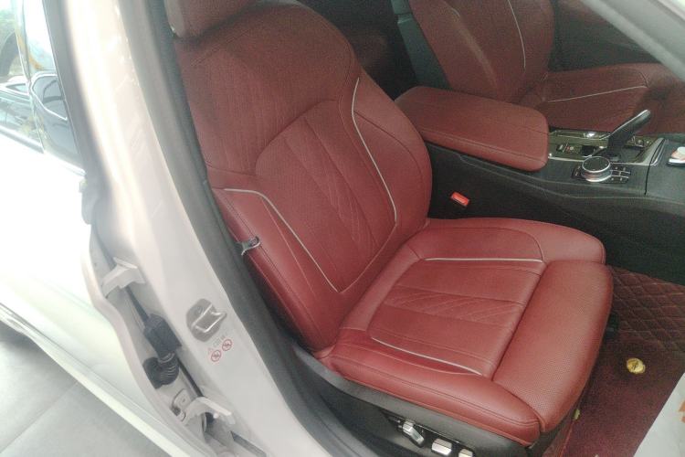 Used BMW 5 Series 2022 Restyled 530Li Luxury Edition M Sport Package
