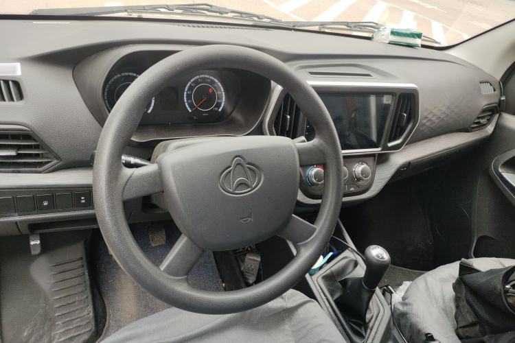 Used Chana Ruixing M60 2023 1.5L GDI Comfort-Class Passenger Vehicle 6/7 Seats