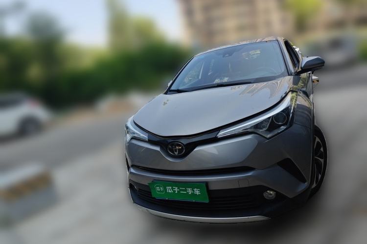 Used Toyota IZOA 2018 2.0L Yichi Version China VI Standard