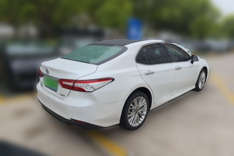 Used Toyota Camry 2018 2.5G Luxury Edition Rear Right 45 Deg