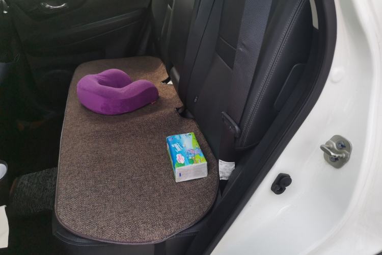 Used Nissan X-Trail 2019 2.0L CVT Smart Connect Comfort Edition 2WD
