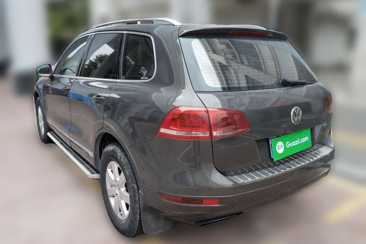 Used Volkswagen Touareg 2011 3.0 TDI Diesel Standard Version