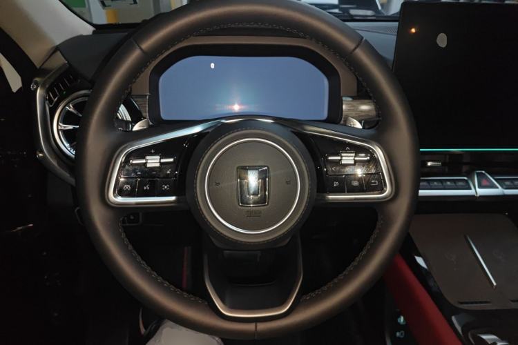 Used Tank 400 New Energy 2026 Model—Hi4-T Smart Enjoyment Version Steering Wheel