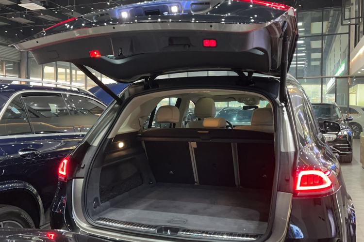 Used Mercedes-Benz GLE 2020 GLE 450 4MATIC Stylish Model
