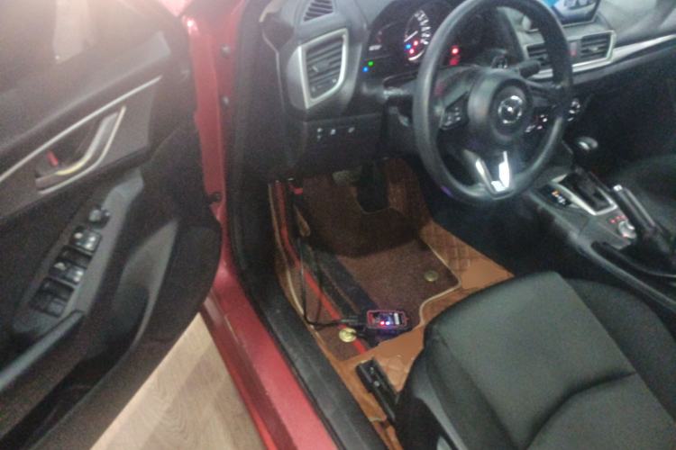 Used Mazda Mazda 3 Axela 2017 Sedan 1.5L Automatic Comfort Model Emission Standard China V
