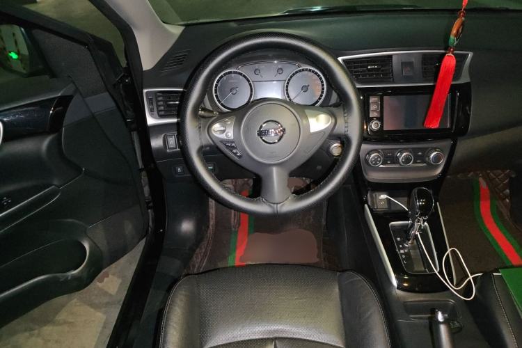 Used Nissan Sylphy 2018 1.6XV CVT Deluxe Edition Steering Wheel