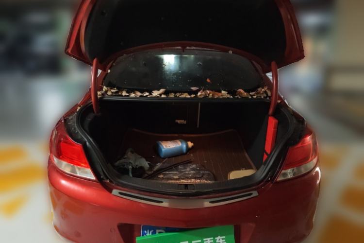 Used Buick Regal 2012 2.0L Comfort Edition Trunk