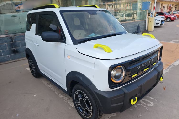 Used Geely Galaxy Panda 2025 210km Panda Rider Front Right 45 Deg