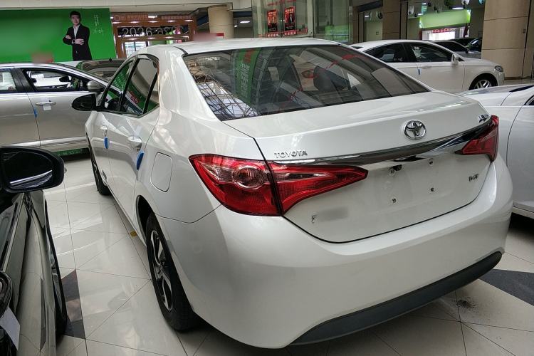 Used Toyota Levin 2017 Revised Version 185T CVT New Sharp Edition China V Standard
