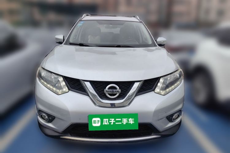 Used Nissan X-Trail 2015 2.5L CVT Leading MAX Edition 4WD Front