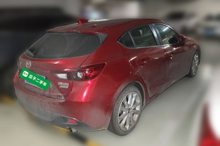 Used Mazda 3 Axela 2014 Hatchback 2.0L Automatic Sport Model Rear Right 45 Deg