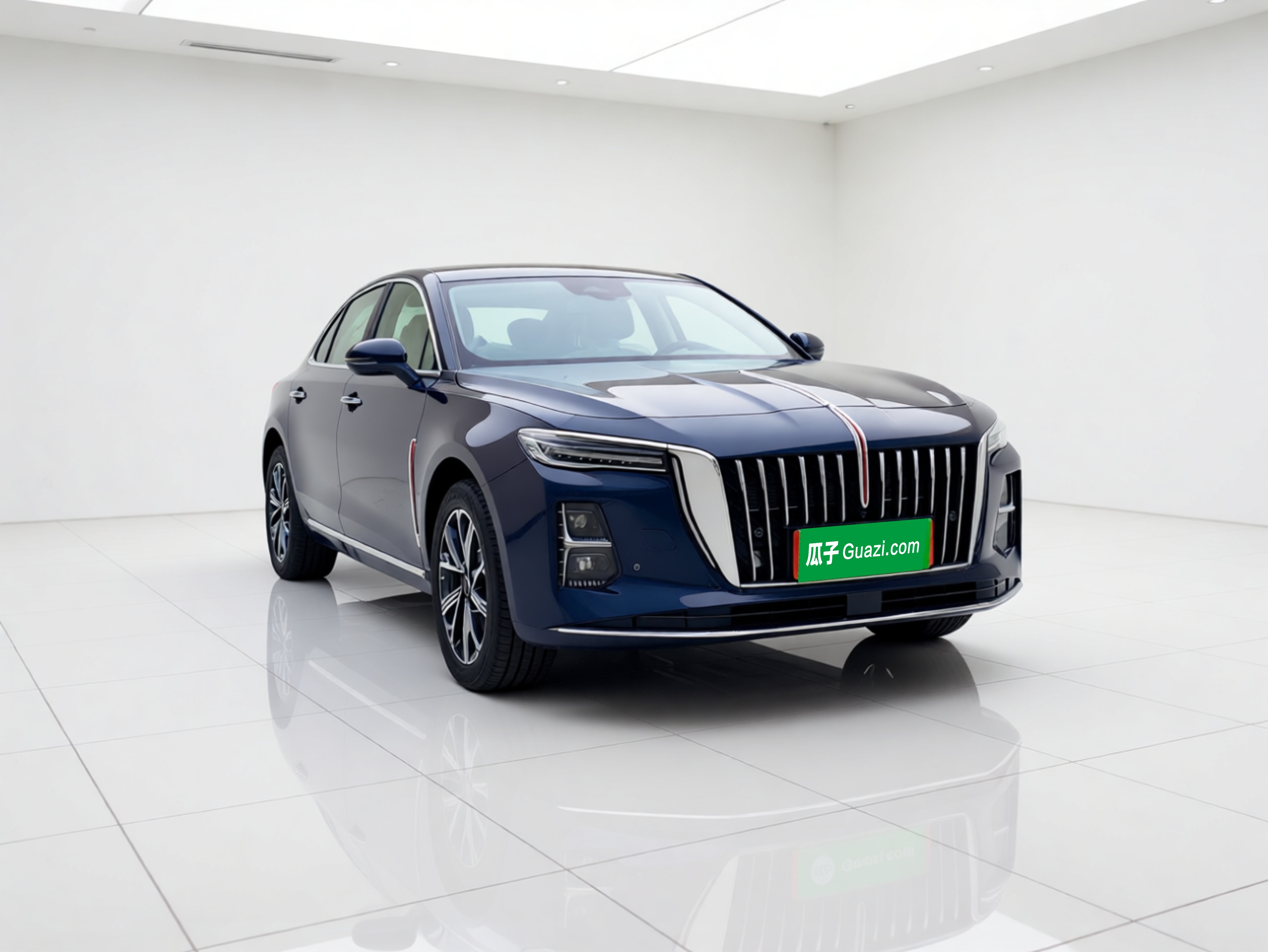 Hongqi H5 PHEV 2025 170 Super Hybrid Version — снимка 3