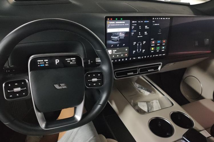 Used Li Auto L9 2025 Ultra Smart Refreshed Edition Center Console