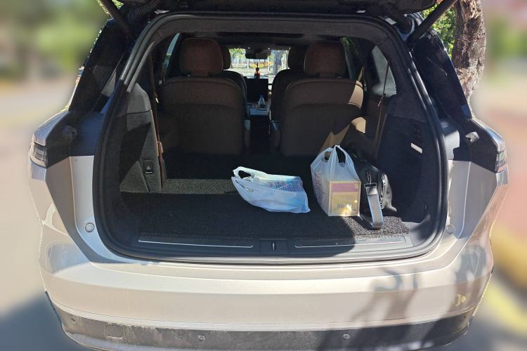 Used Nio ES8 2024 75 kWh
