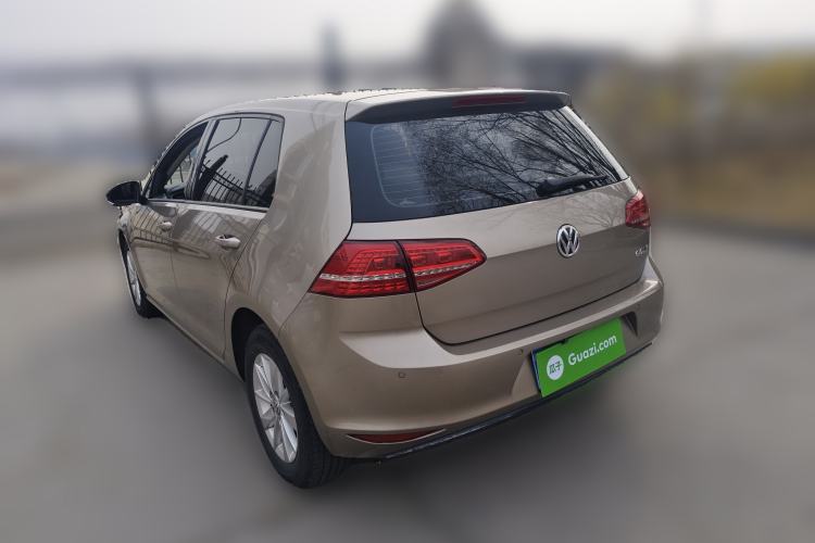 Used Volkswagen Golf 2015 1.6L Manual Fashion Edition Rear Left 45 Deg