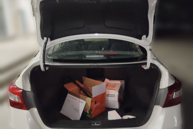 Used Nissan Sylphy 2016 1.6 XL CVT Deluxe Edition Trunk