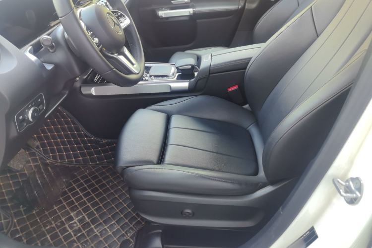 Used Mercedes-Benz GLB 2023 GLB 220 Fashion Model
