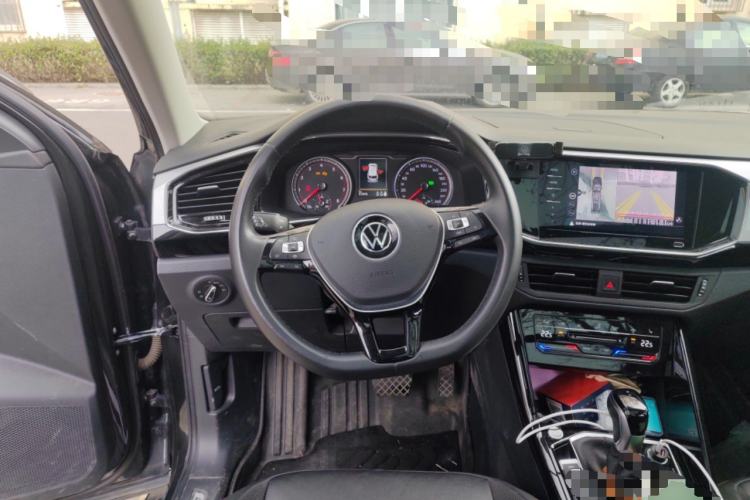 Used Volkswagen Tayron 2022 280TSI Two-Wheel Drive Luxury Smart Connectivity Version Steering Wheel