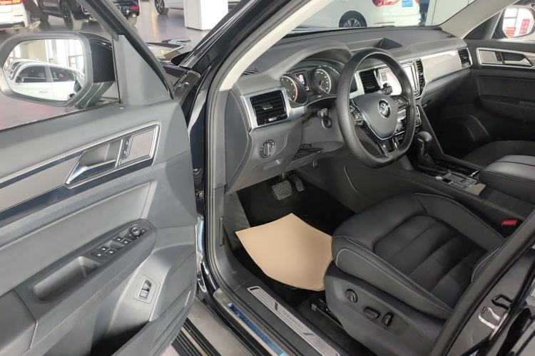 Used Volkswagen Teramont 2019 330TSI Two-Wheel-Drive Luxury Edition China VI Standard