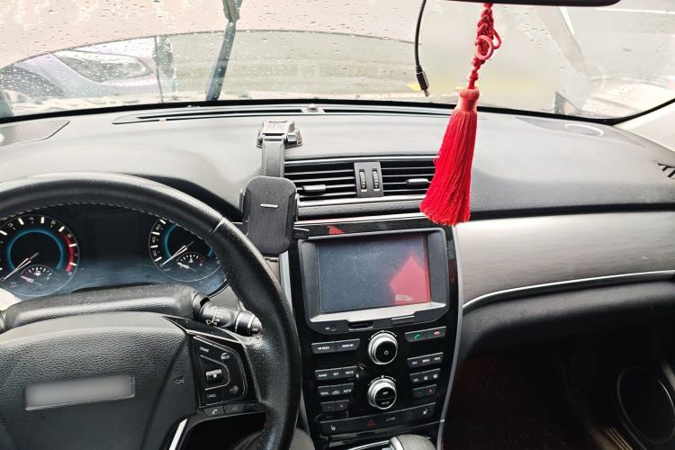 Used Haval H2 2017 Red-Label 1.5T Automatic Two-Wheel Drive Luxury Model