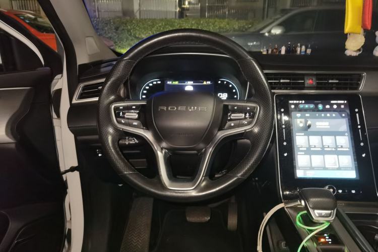 Used Roewe RX5 2020 PLUS 300TGI Automatic Ali National Trend Flagship Edition