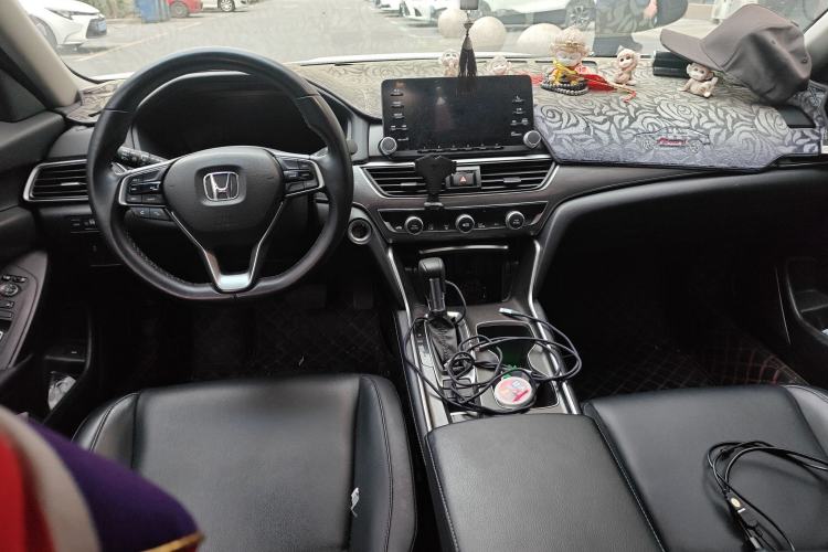 Used Honda Accord 2018 260TURBO Elite Edition China V Center Console