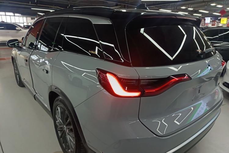 Used Nio ES8 2020 415 km Range 6-Seater Version Rear Left 45 Deg