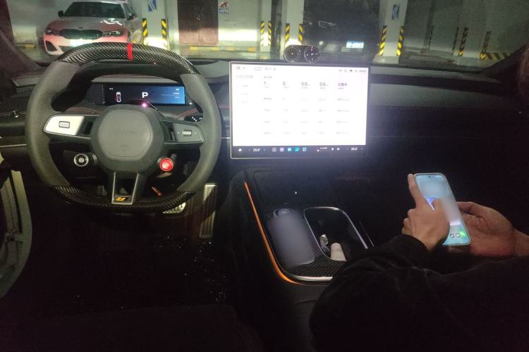 Used Xiaomi Auto SU7 Ultra 2025 Ultra Model Center Console