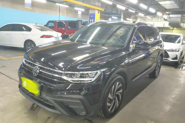 Used Volkswagen Tiguan L 2025 Model, Outstanding Version, 300TSI Automatic Two-Wheel Drive Longteng Edition