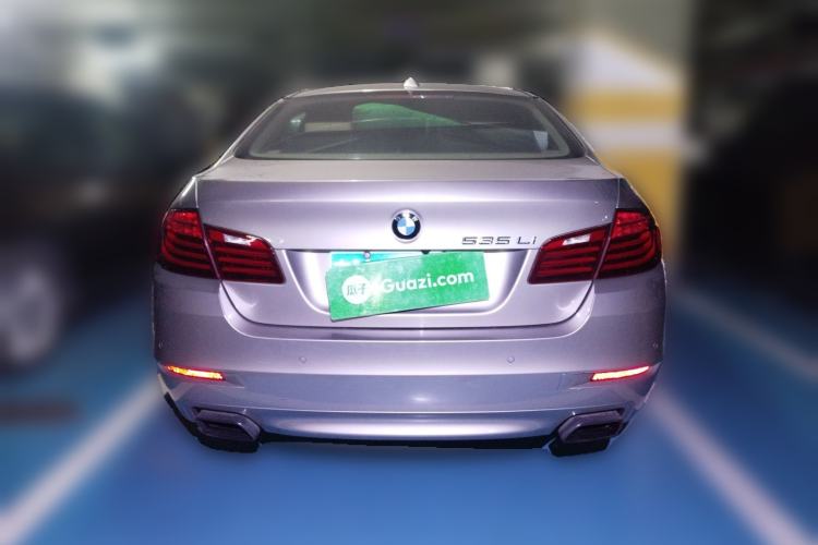 Used BMW 5 Series 2014 535Li Leading Model
