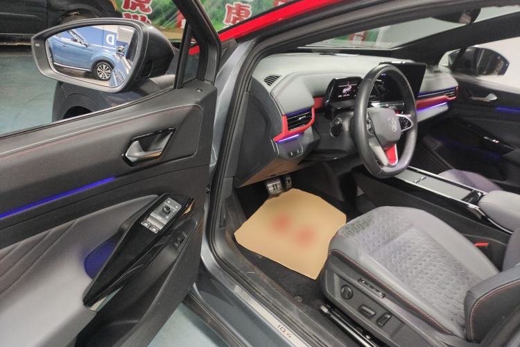 Used Volkswagen ID.4 X 2021 Pro Smart Long-Range Edition